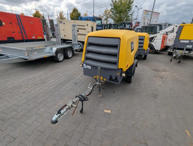 3055 (8)